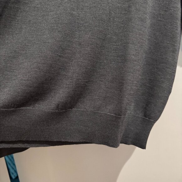 Johnston & Murphy Men's 100% Silk Knit Crew Neck Grey Long Sleeve Sweater Shirt - Picture 3 of 16